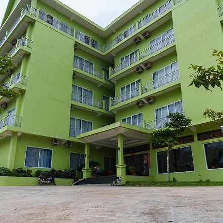 Reachbut Sessor Hotel Kep Exterior foto